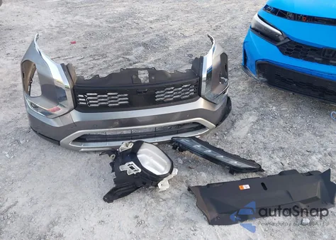 2022 Mitsubishi Outlander Black Edition 2Wd/Se 2.5 2Wd/Se Launch Edition 2Wd from USA, damaged, VIN JA4J3UA89NZ048052